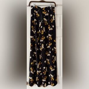 Krisa Floral‎ Black Lightweight Pants Size XS NWT